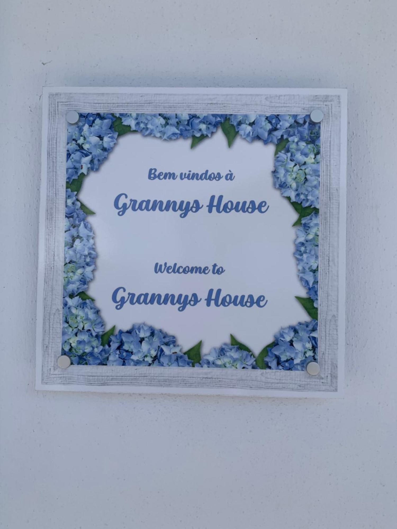 アングラ・ド・エロイーズモ Grannys Houseヴィラ エクステリア 写真